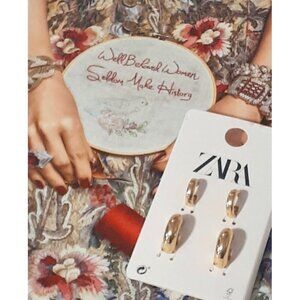 NWT Zara gold tone metal dual pack two size hoop huggie style earrings